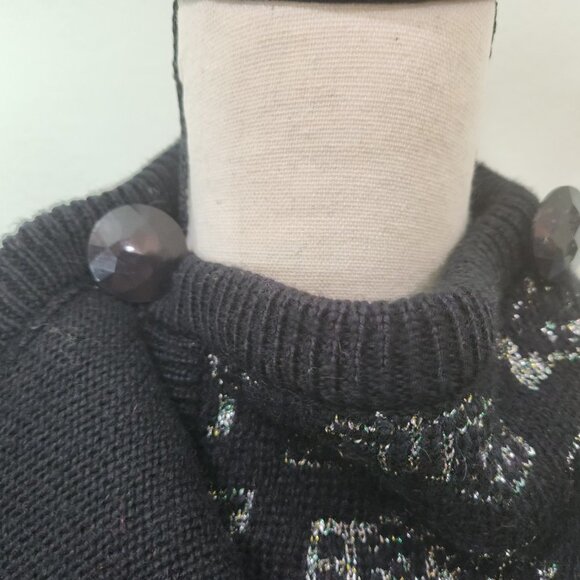 Vintage Knit Long Cardigan with Cut Out Back from Vasginie - Picture 8 of 12